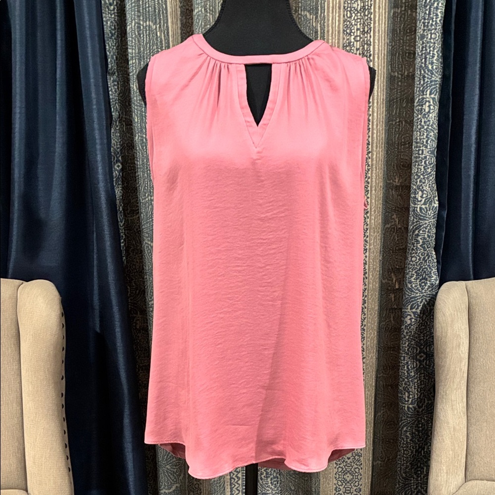 LOFT Sleeveless Blouse in Soft Pink
